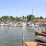 Nyaraló In With Wifi Løgstrup